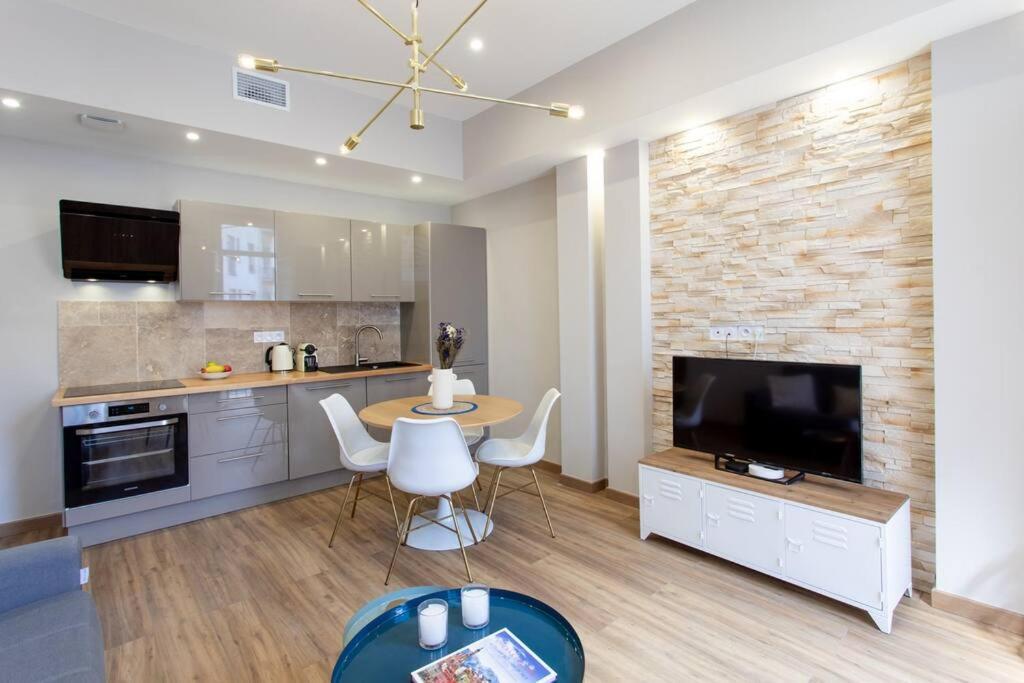 L19 1Bdr Massena Central 2Mins Sea/Promenadeac/Balcony 니스 외부 사진